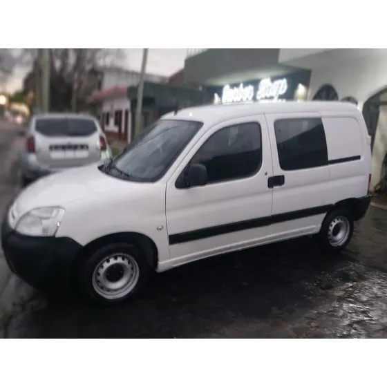 Citroën Berlingo Furgon 1.6 Hdi 92 Bussines Mixto