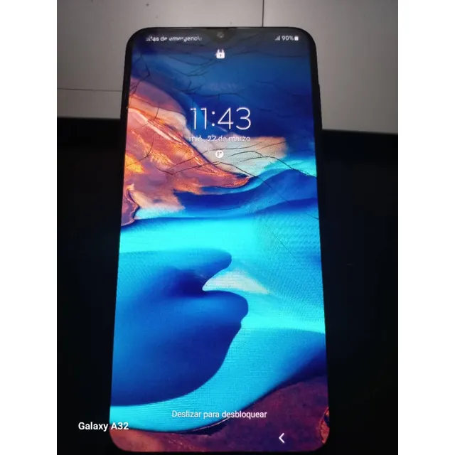 Celular Samsung A20 Usado
