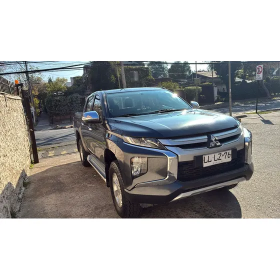 Mitsubishi L200 Katana Crt