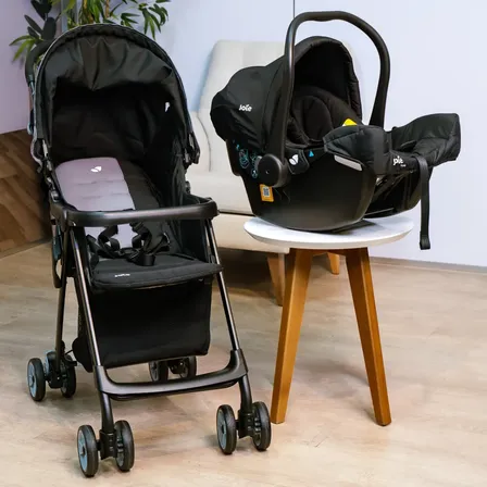 Carrinho de Bebe Bebe Conforto Travel System I Juva Joie Preto Desde Recém Nascido Reclino Total Fecha com Uma Mão Seguro e Compacto
