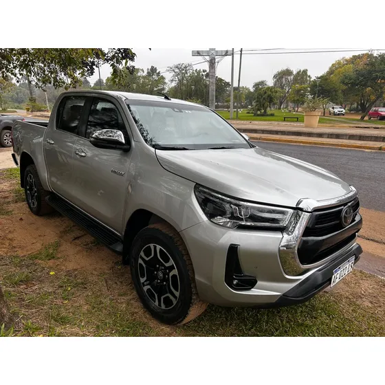 Toyota Hilux Pick-up 2.8 Cd Srx 177cv 4x2 At
