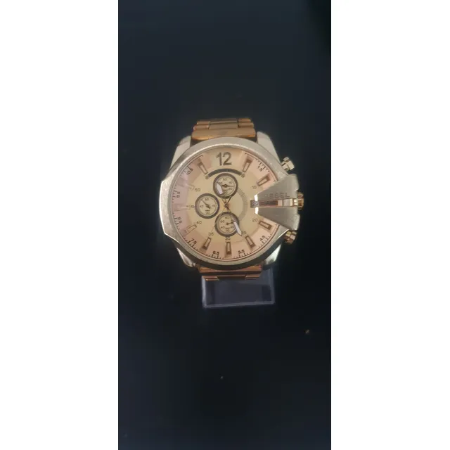 Reloj Diesel Dorado