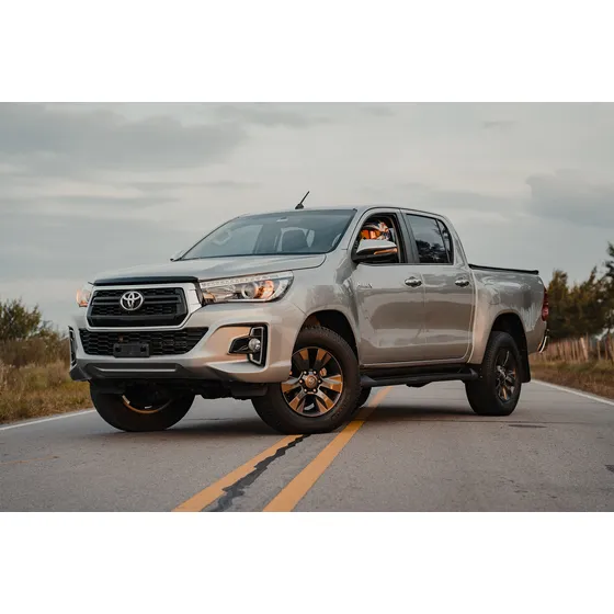 Toyota Hilux Srv Diesel 4x4 At