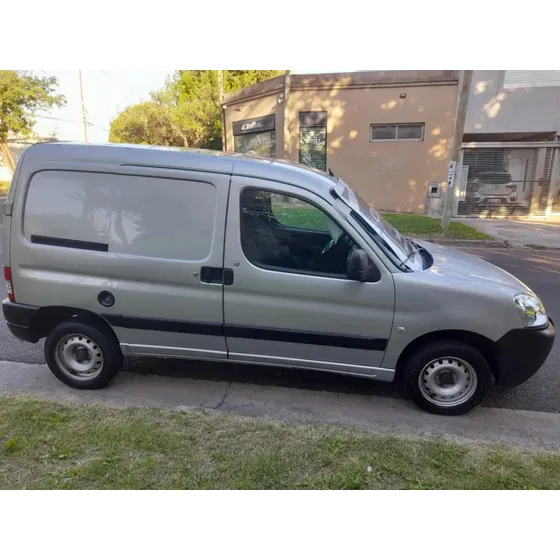 Peugeot Partner 1.6 Hdi Furgon Confort 92