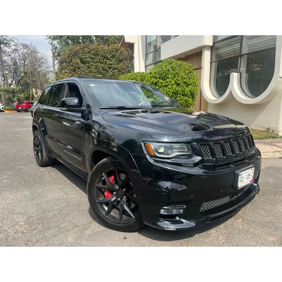 Jeep Grand Cherokee 6.4 Srt-8 At