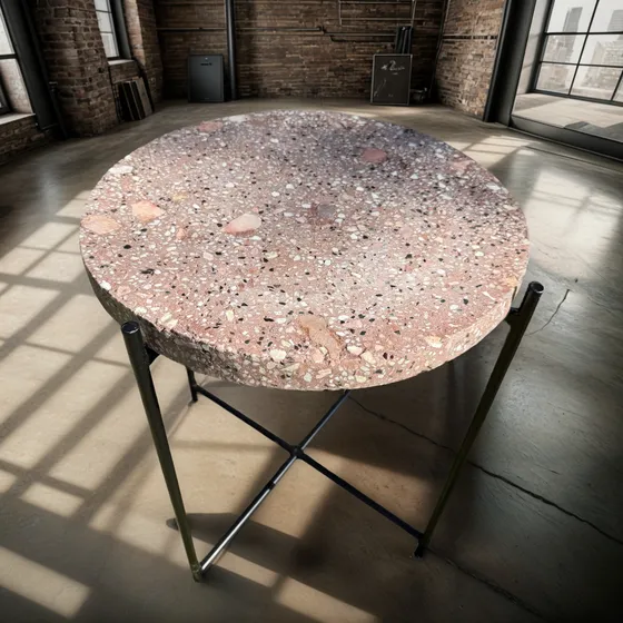 Mesa Ratona Terrazo Artesanal Patas De Hierro Cementosjm
