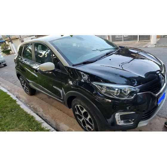 Renault Captur 1.616v Intense Sce X-tronic 5p