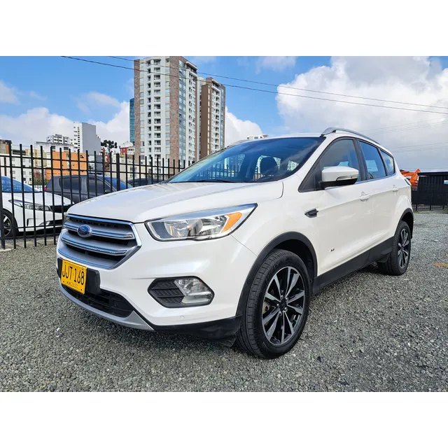 Ford Escape 2.0 Titanium 245 Hp