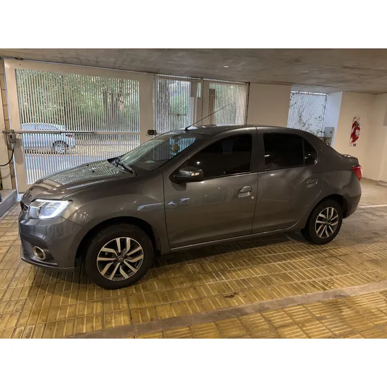 Renault Logan 1.6 16v Intense