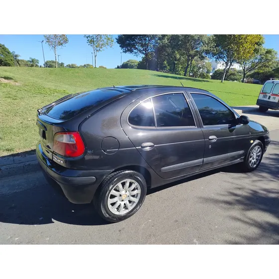 Renault Megane 1.6 Bic Pack Plus