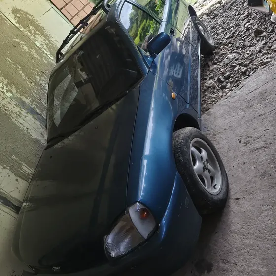 Daihatsu Charade 1997 1.3l