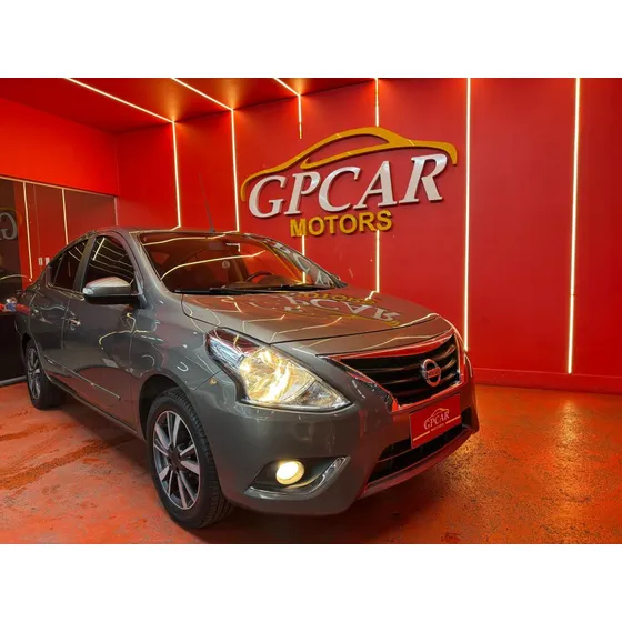 Nissan Versa 1.6 16v Flexstart 4p Aut.