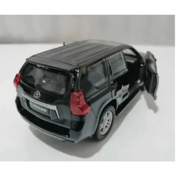 Toyota Prado Negra/ Escala 1:46/ 11cms Largo/ Metalico