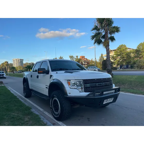 Ford F-150 Raptor 6.2 V8 4x4 Doble Cabina!