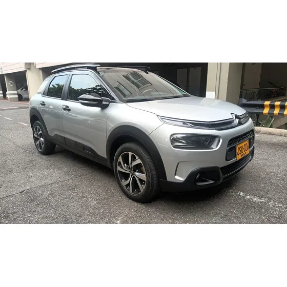 Citroën C4 Cactus 1.6 Shine Turbo Aut