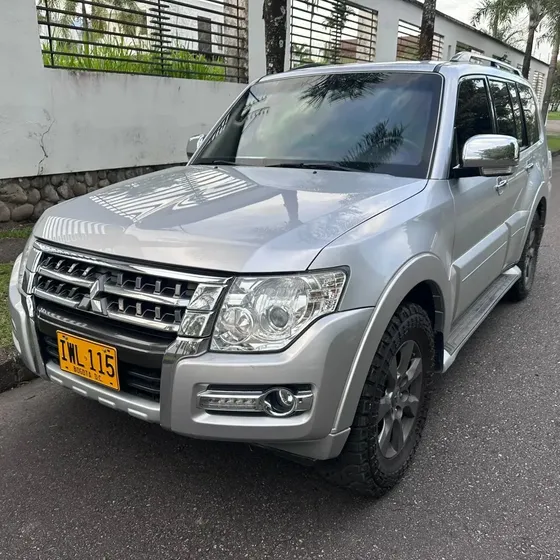 Mitsubishi Montero 2016 3.8 V97 Wagon