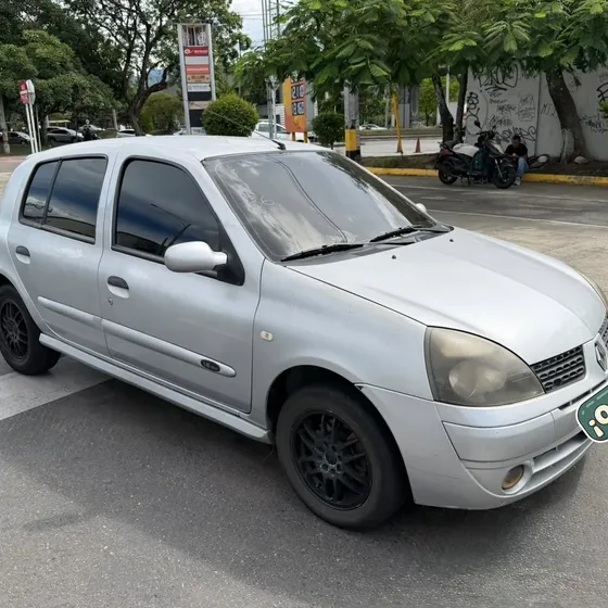 Renault Clio 2009 Full Equipo