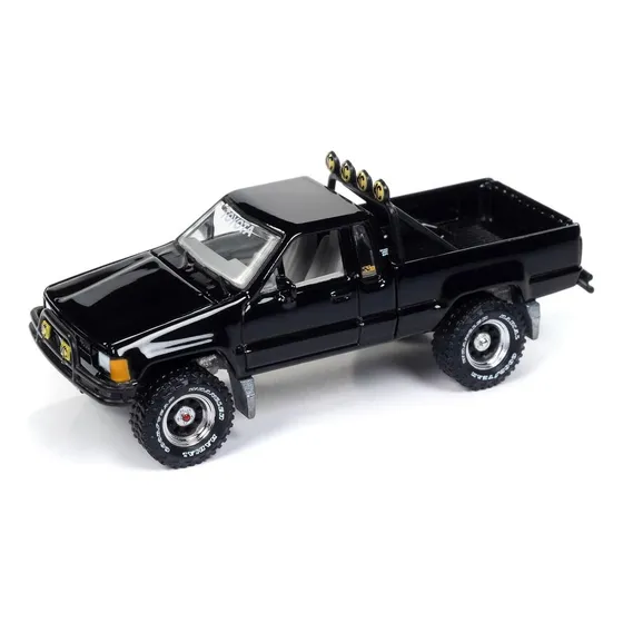 1985 Toyota Sr5 Pickup Volver Al Futuro Johnny Lightning Color Negro