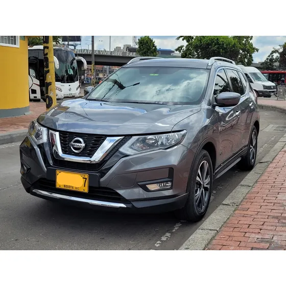 Nissan X-trail 2.5 Exclusive