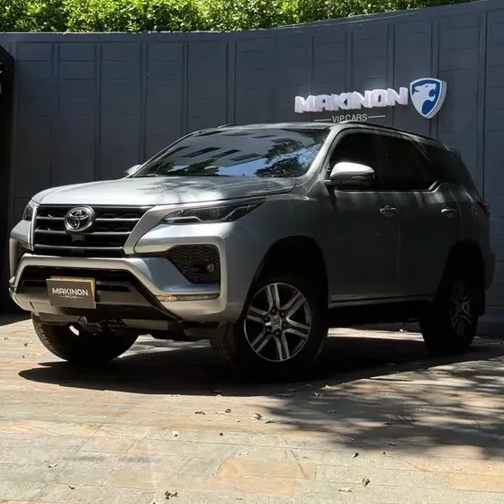 Toyota Fortuner 2021 2.4 Street At 7as
