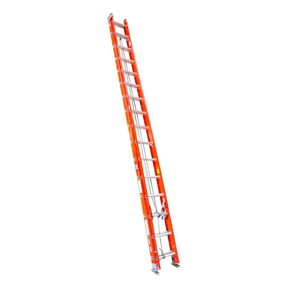 Escalera De Extensión Fibra De Vidrio 32 Esc Akron 81-26