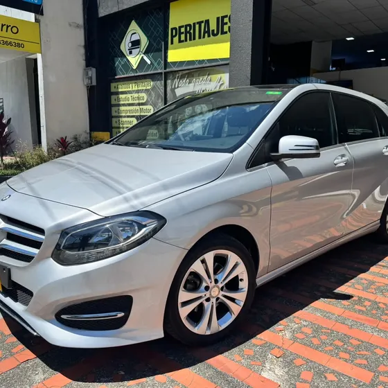 Mercedes-Benz Clase B 2017 1.6 Blueefficiency