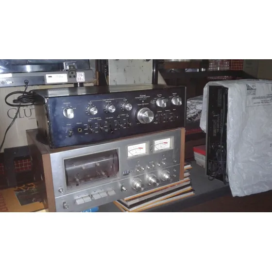 Amplificador Sansuiau7900
