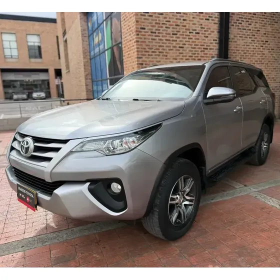 Toyota Fortuner 2020 2.7l