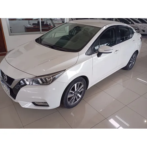 Nissan Versa 1.6 Advance
