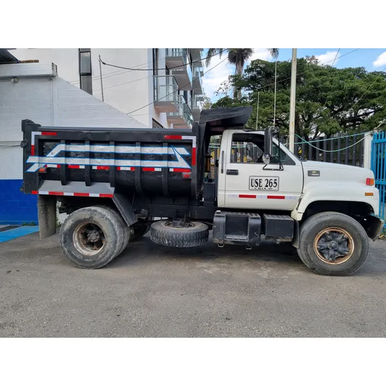 Volqueta Kodiak 7500