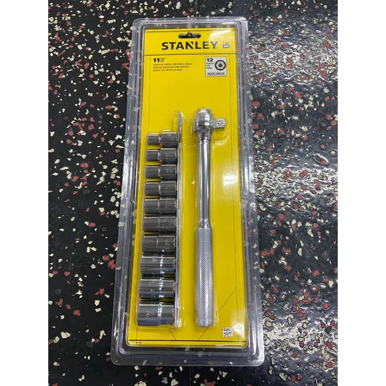 Juego De Dados Con Porta Dados 11 Piezas Stanley