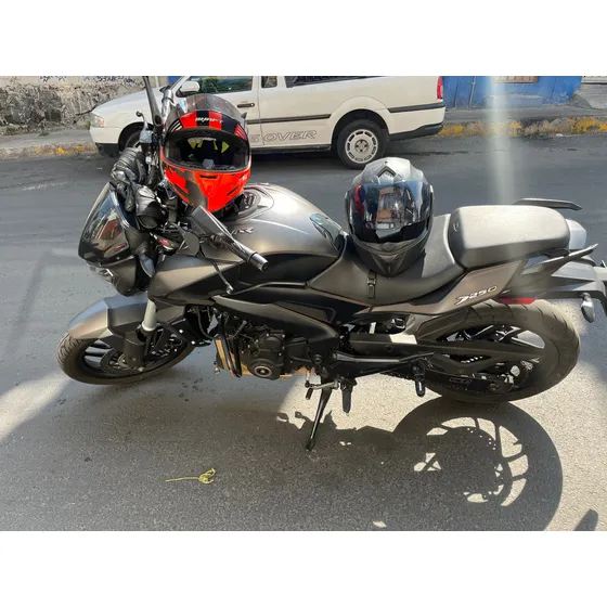 Bajaj Dominar 250