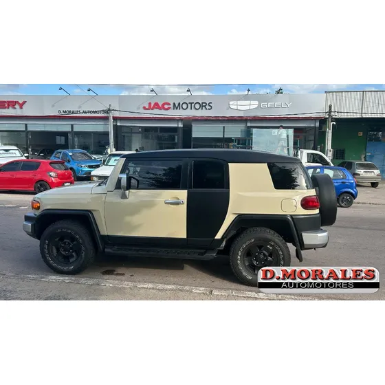 Toyota Fj Cruiser 4x4 Automática