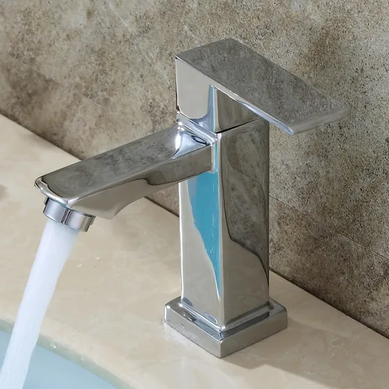 Torneira Bancada de Banheiro Luxo Inox Cromada Bica Baixa Tivalisa Cor Prateado