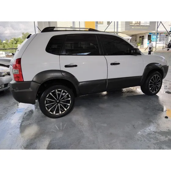 Hyundai Tucson 2.0 Gl 4x2