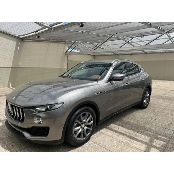 Maserati Levante 3.0 Biturbo 350cv