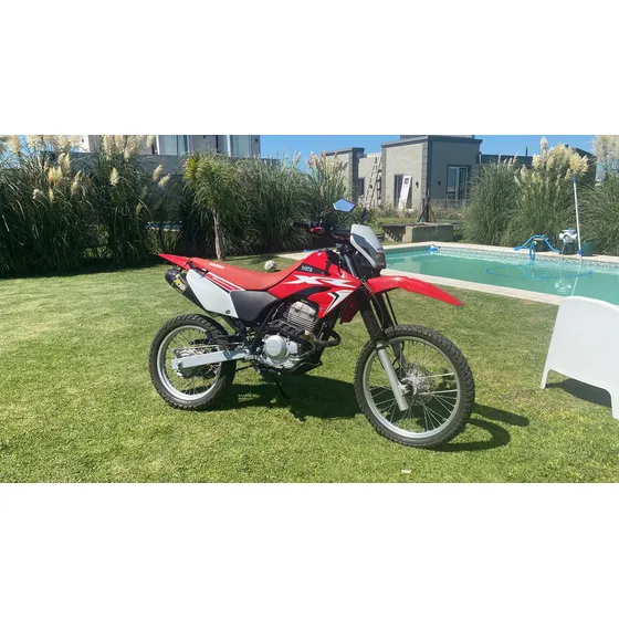 Honda Tornado 2019 Muchos Accesorios Impecable