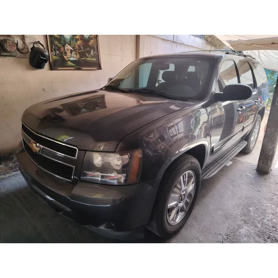 Chevrolet Tahoe D Suv Piel Cd 2a Fila Asientos At