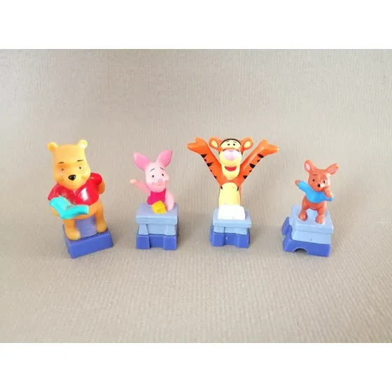4 Personajes Winnie Pooh, Tiger, Piglet, Roo 