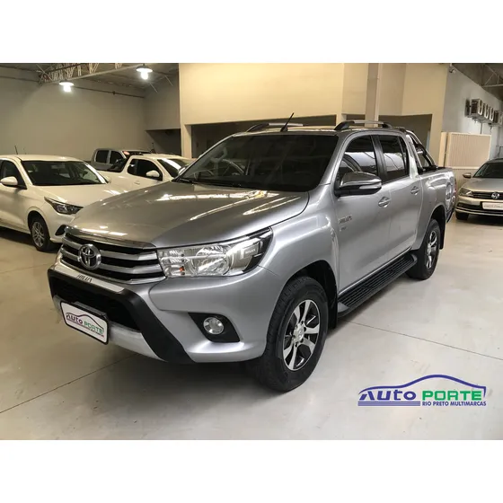 Toyota Hilux Hilux Cd Srv 4x2 2.7 Flex 16v Aut.