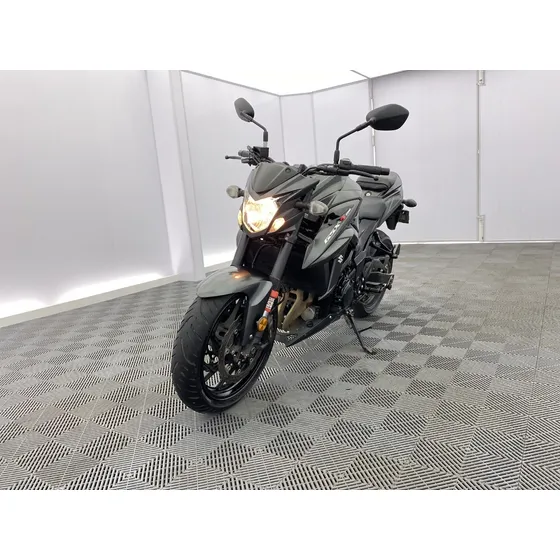 Suzuki Gsxs750 2021