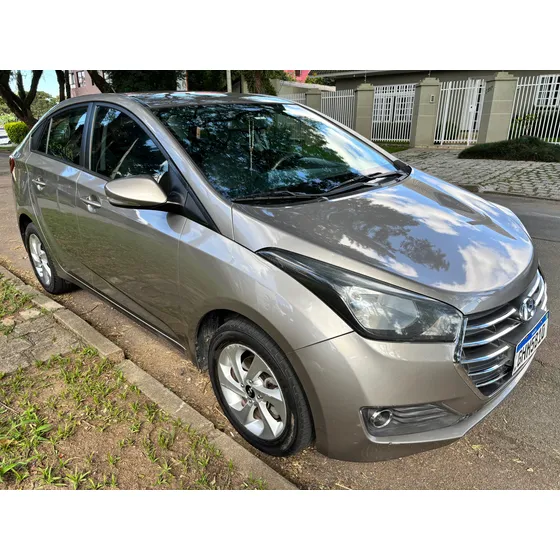 Hyundai Hb20s 1.6 Comfort Plus Flex Aut. 4p