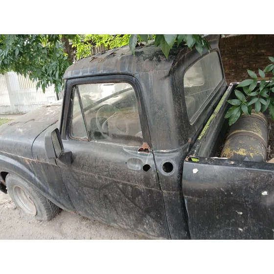 Ford F-100 F100 66 Twin Beam V8