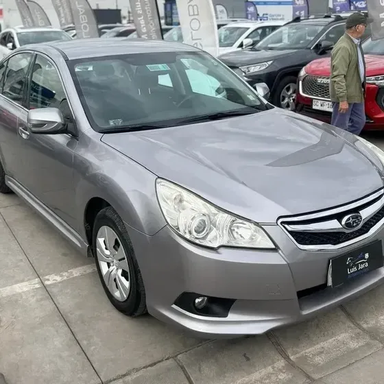 Subaru Legacy 2011