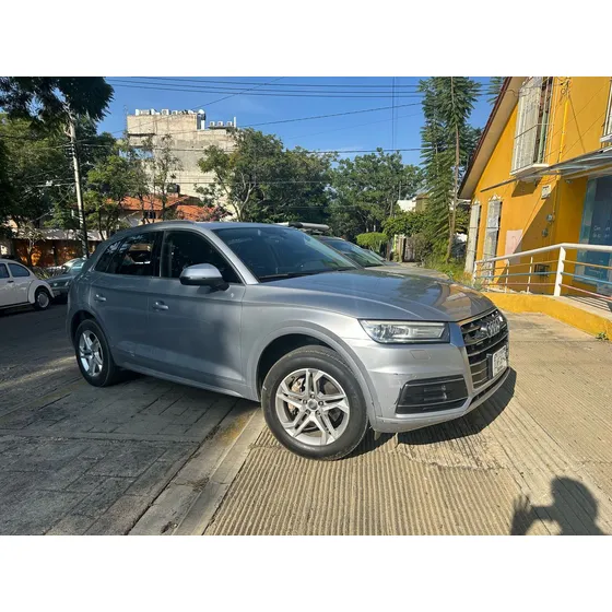 Audi Q5 2.0 L T Select Dsg
