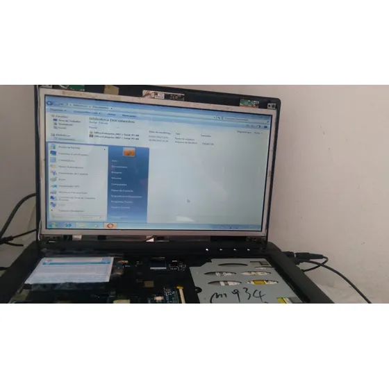 Notebook Lenovo G460 I5 Quebrado P/ Peça Sem Tela Preto