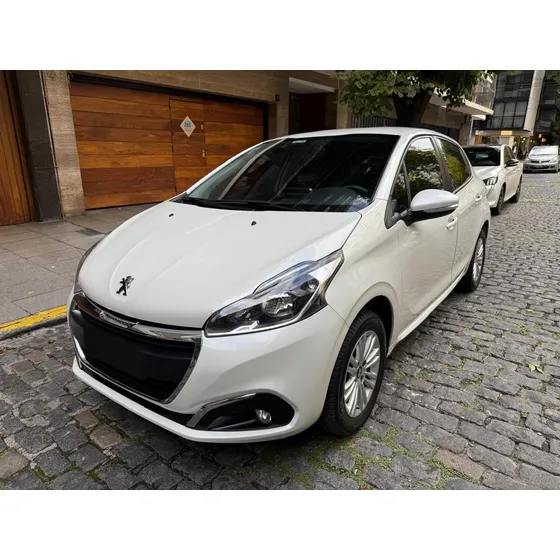 Peugeot 208 1.6 Allure