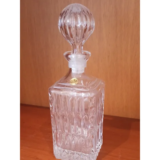 Licorera De Cristal Hecho En Italia Nueva