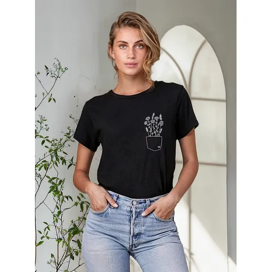 Remera 100% Algodón Hippie Chic Street Frases Black Moon #08