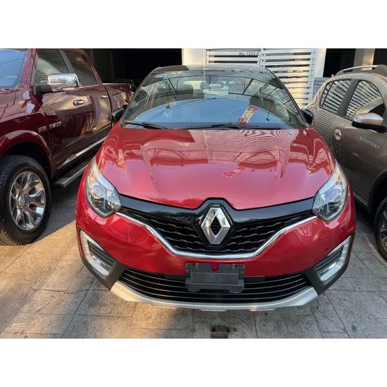 Renault Captur 2.0 Iconic At